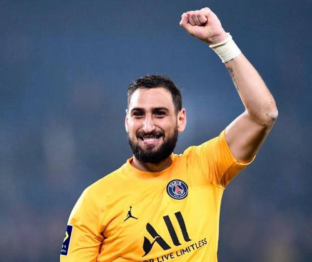 自我宣布离队！无视球队要求，大巴黎巨星翻脸，瓜帅青睐承诺高薪