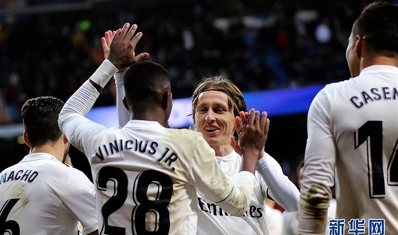 维尼修斯·儒尼奥尔将以世界纪录身价告别皇家马德里